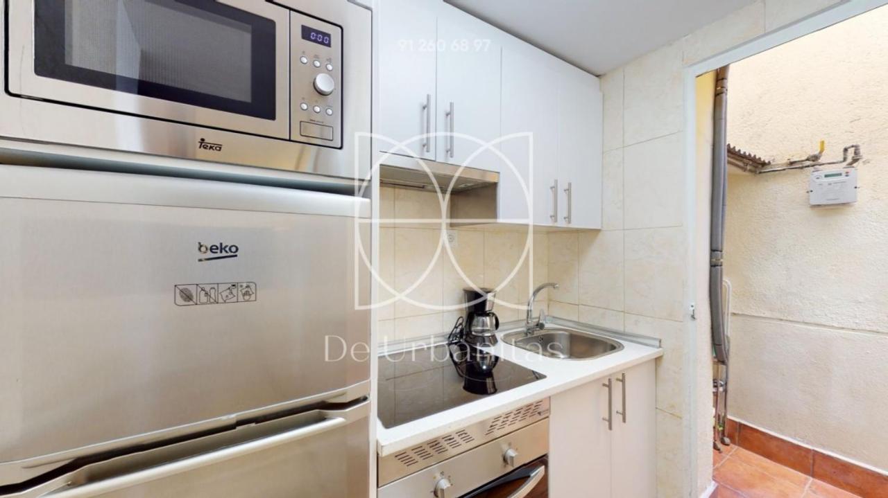 Cozy Apartment In Malasana For 4 Pax - Velarde Madrid Exterior photo