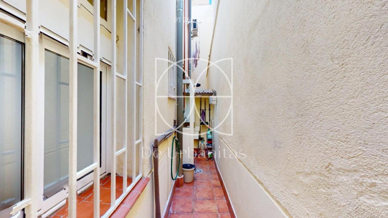 Cozy Apartment In Malasana For 4 Pax - Velarde Madrid Exterior photo