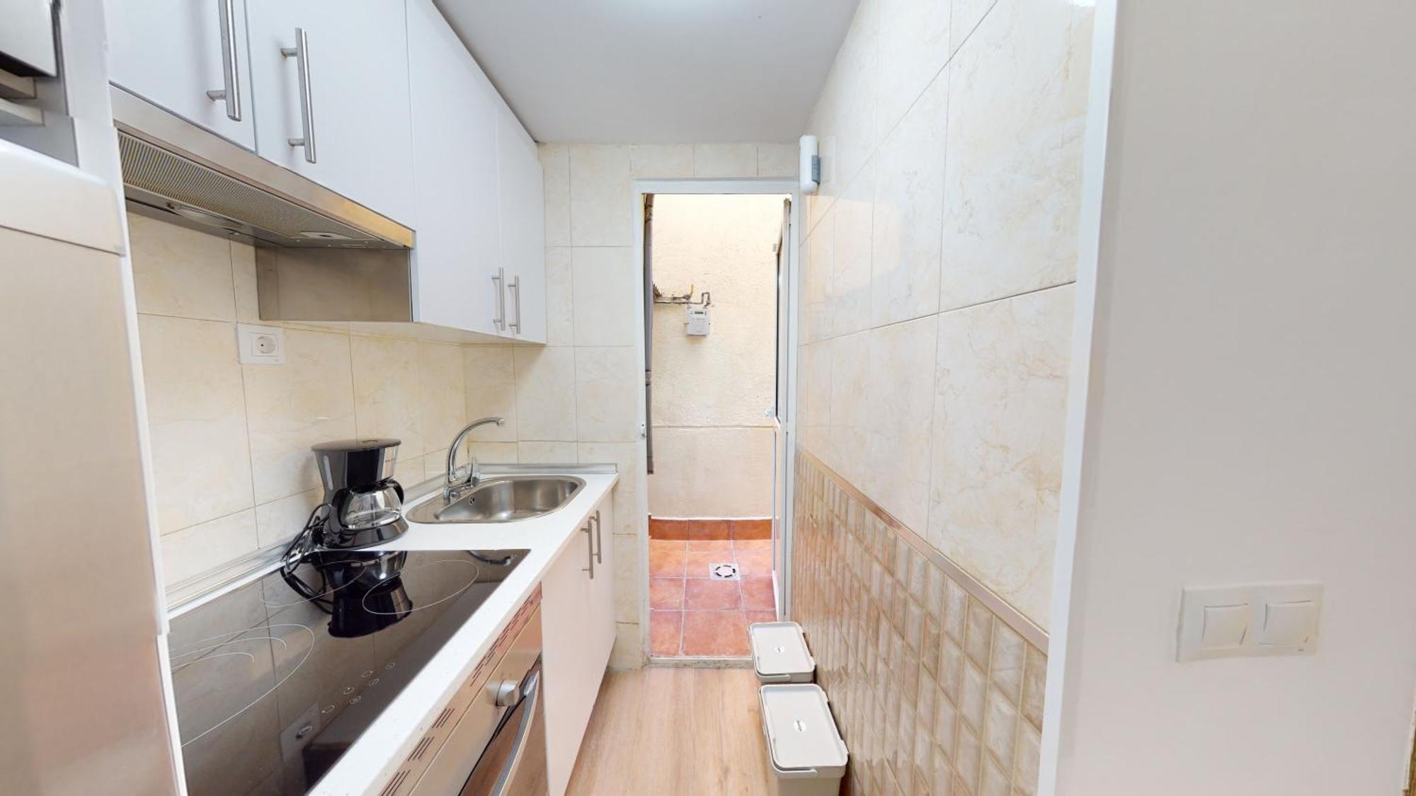 Cozy Apartment In Malasana For 4 Pax - Velarde Madrid Exterior photo